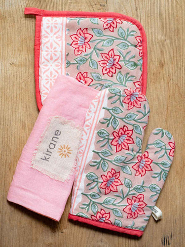 Ofenhandschuh und Topflappen Sweety Rose in Baumwoll-Blockdruck - Kirane