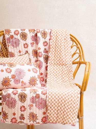 Gesteppter Blumen-Überwurf - Seventies & Damier - 105x160cm in Baumwoll-Blockdruck, handgefertigt in Jaipur - Kirane
