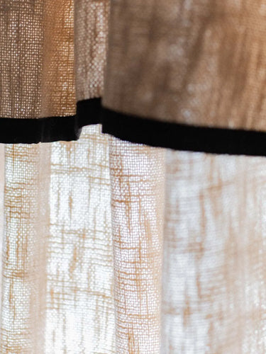 Vorhang - Khadi - 130x300cm, Fall und Transparenz des handwerklichen Khadi-Stoffs