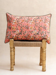 Funda de cojín Leyli Rose en block print artesanal, hecho a mano en Jaipur - Kirane