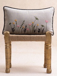 Housse de coussin Lin Brodé Dia 30×50 cm en lin brodé artisanal - Kirane
