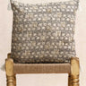 Funda de cojín Module Kaki 45×45 cm en block print artesanal, hecho a mano en Jaipur - Kirane