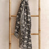 Pareo - Pañuelo - Lotus Noir en algodón block print artesanal, hecho a mano en Jaipur - Kirane