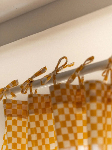 Vorhang - Damier Jonquille - 110x270cm, Detail des handgestempelten Motivs