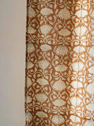 Cortina - Lotus Café - 110x270cm en algodón block print artesanal, hecho a mano en Jaipur - Kirane