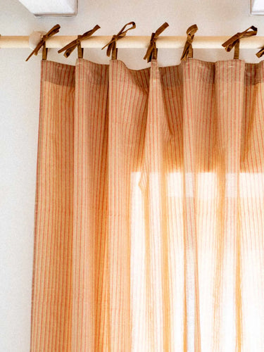 Vorhang - Rayure Aurore - 110x270cm, Detail des handgedruckten Motivs mit Holzstempel