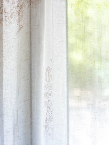 Vorhang - Voile de Lin Blanc - Ombre - 110x290cm, Detail der Leinenschleier-Textur