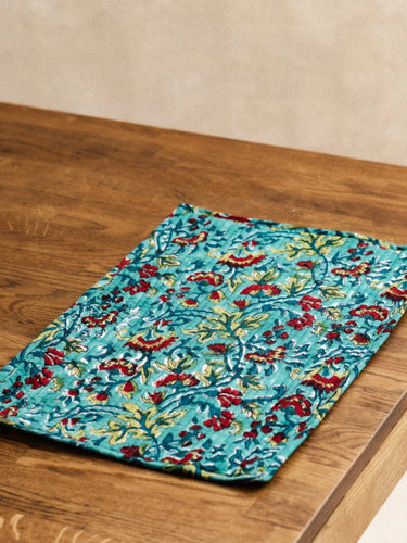 Stoff-Tischset - Jodhpur Bleu, gedeckter Tisch - handwerkliche Tischkunst
