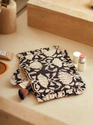 Trousse Volant & Surpiqure ouverte, vue de l'intérieur doublé - Kirane